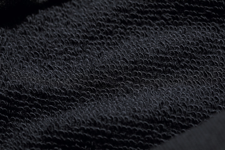 c_mono_1712_passion_02