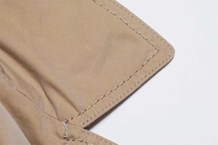 着込んだ後に手作業で補修したかのように