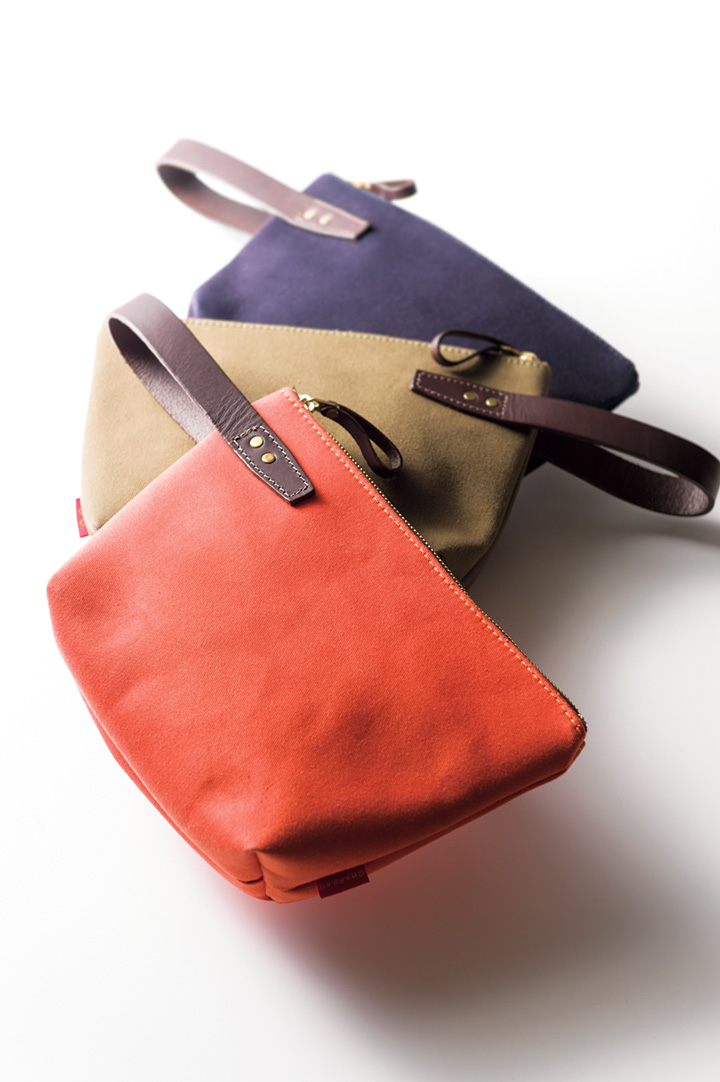 堅牢かつ防水性もある伝統素材