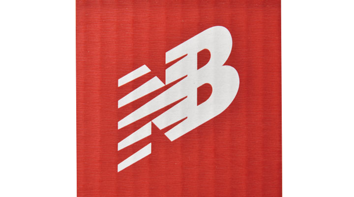 ニューバランスのロゴ