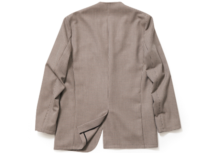 レインメーカーのノーカラージャケットモデル背面画像