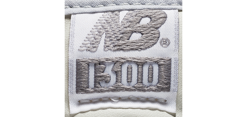 New Balance ニューバランス M1300