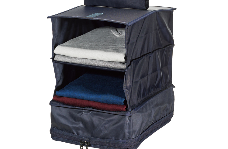 ジョン スメドレー×ポーターのトラベルケースなら滑らか～なニットでも