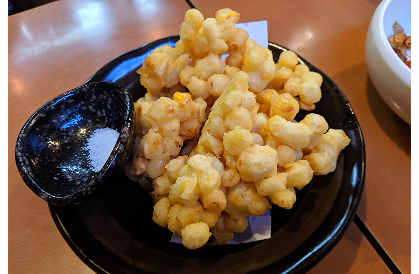 河北やのとうもろこしかき揚げ