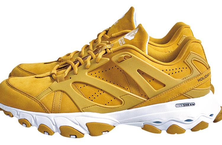 日本古来の自然の色を落とし込んだマウンテンリサーチ別注作｜雑誌