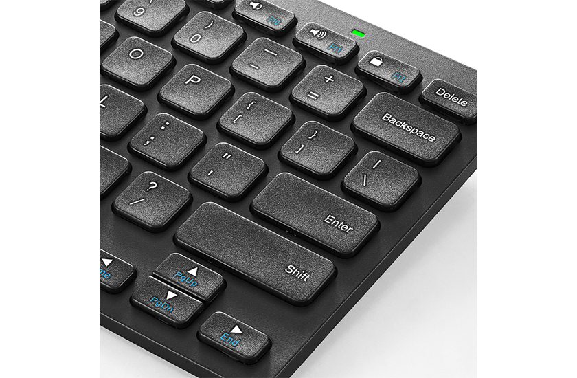 AnkerのUltra-Slim Bluetooth Keyboard