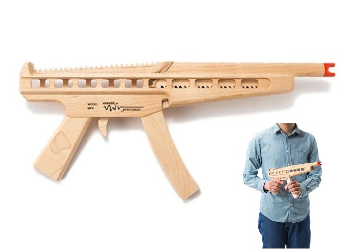 手応えはホンモノ 究極すぎるゴム銃 がガチすぎて笑える でもカッコイイ 雑誌begin ビギン 公式サイト