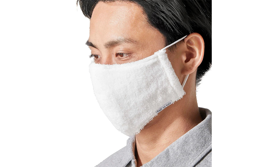 feel so easy good things for relaxing フィールソーイージーグッドシングスフォーリラクシングのwearing MASK 「着るマスク！」