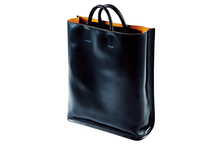 馬具作りの技術が詰め込まれた、使い込んでも美しく丈夫なピエニの