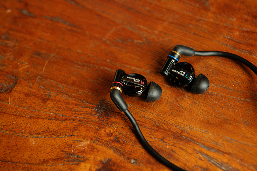 SONY ソニーのMDR-EX800ST