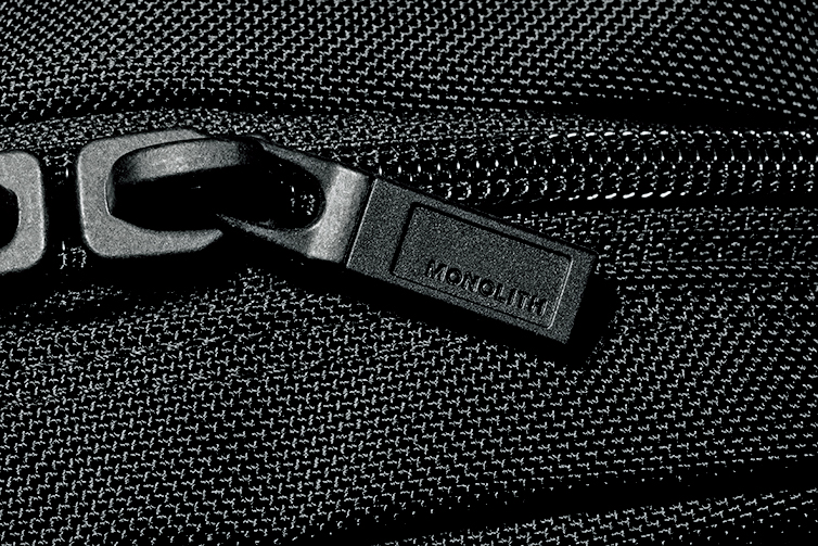 MONOLITH モノリスのBACK PACK PRO