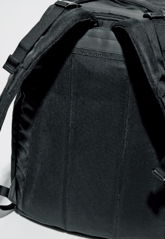 MONOLITH モノリスのBACK PACK PRO