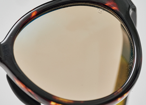 Eyevol アイヴォル イオス2