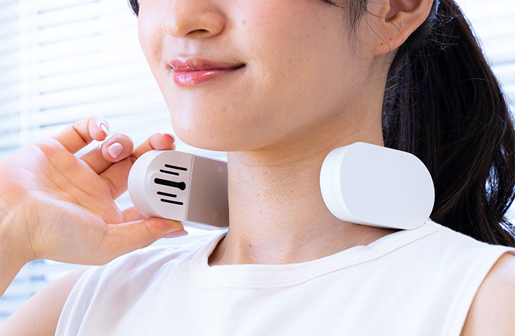 【驚きのコスパ】Ｕ-7000円で、隙間にしまえる”デカ薄”扇風機！