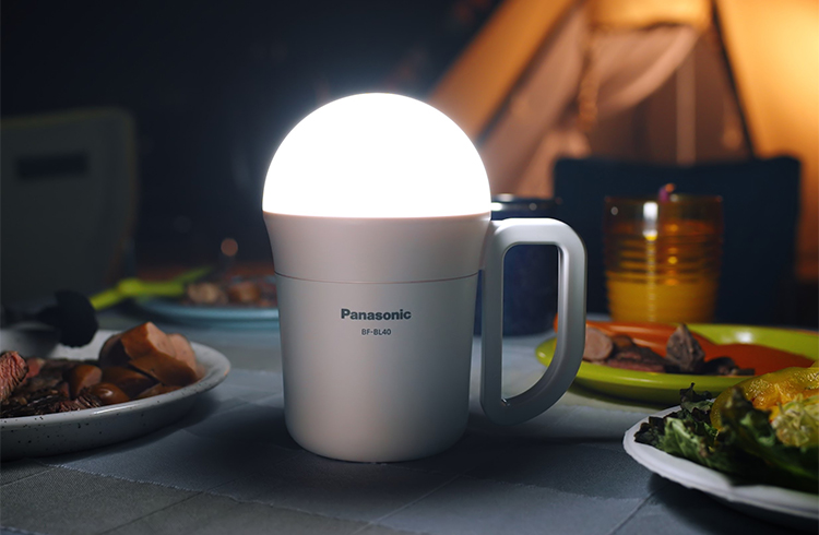 光の中ジョッキ!? パナソニック「でかランタン」が強力すぎる｜雑誌