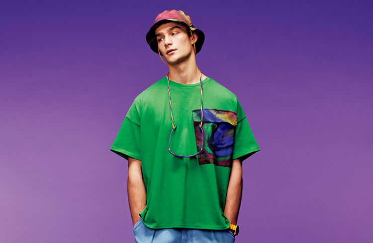 エンポリオ アルマーニのサーファールックで軽快に夏を先取り！｜雑誌