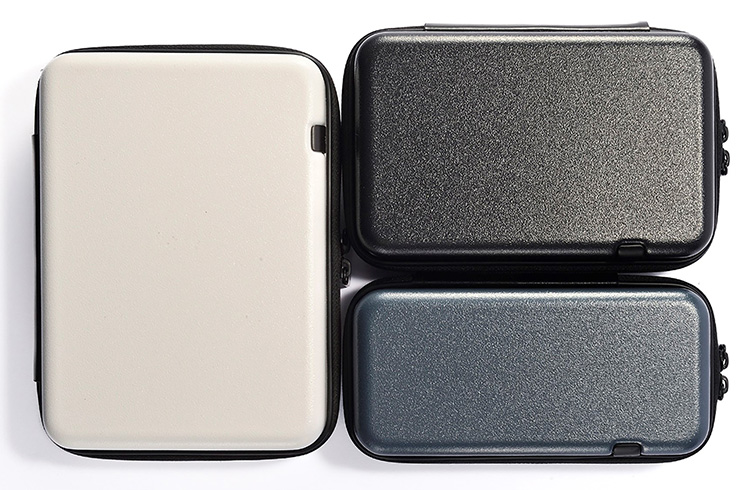 仕事鞄の中が乱れない!! エースの「フィックスキューブ」｜雑誌Begin