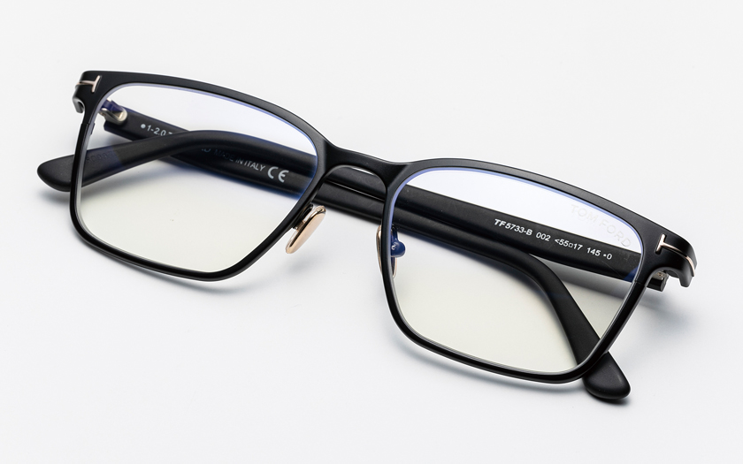 TOM FORD EYEWEAR トム フォード アイウエアのTF5733B