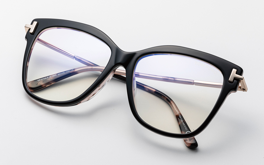 TOM FORD EYEWEAR トム フォード アイウエアのTF5704FB