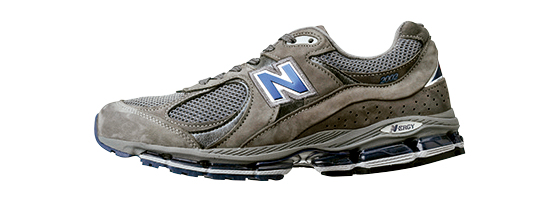 New Balance ニューバランスのMR2002