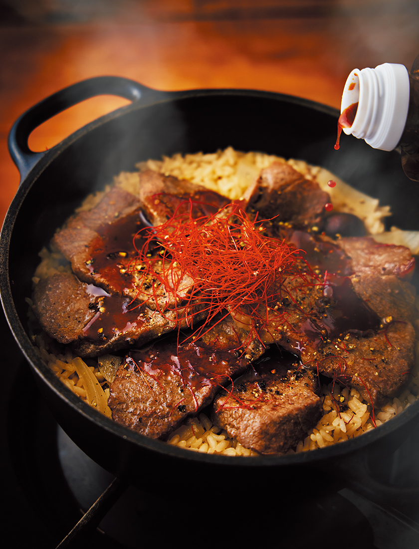 戸村本店の焼肉のたれ 特選で作る牛肉ごはん