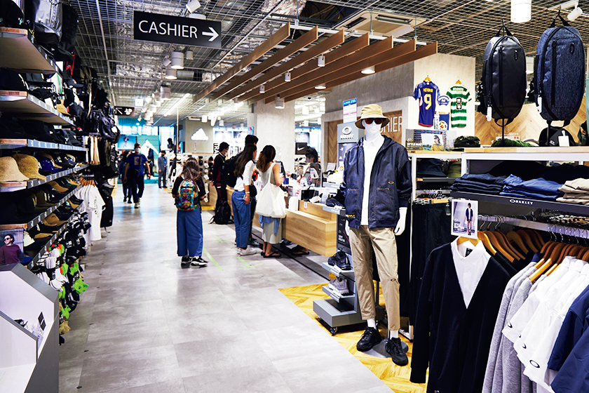 アルペントーキョー スポーツアパレル