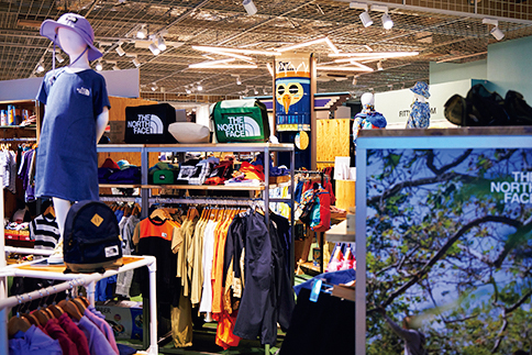 アルペントーキョー アウトドアアパレル