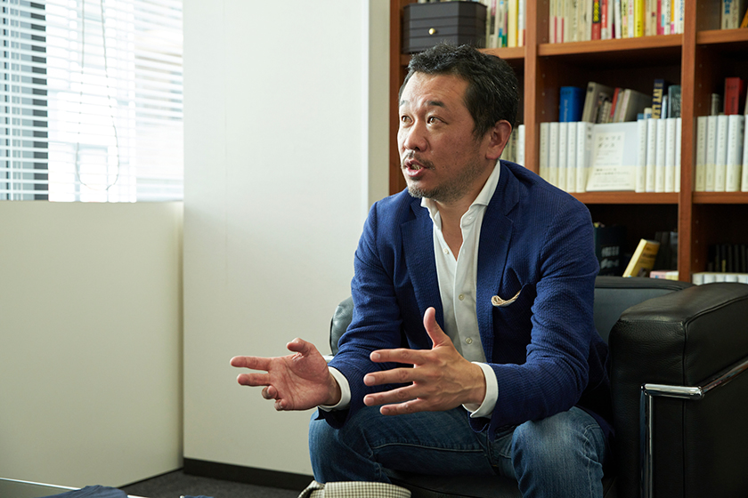 メーカーズシャツ鎌倉の取締役 佐野貴宏さん