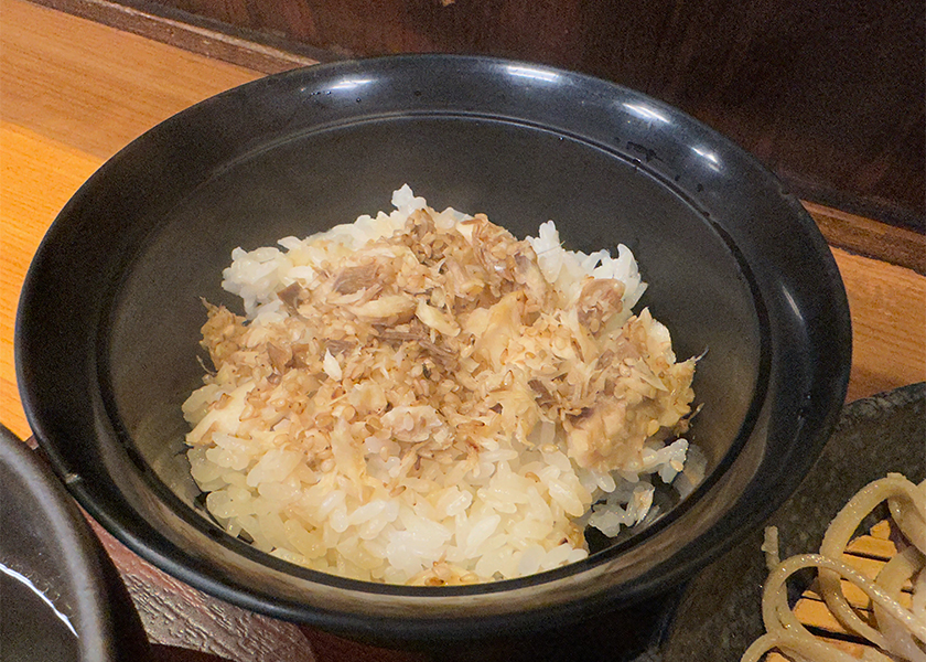 渋谷 嵯峨谷 さがたに あじご飯