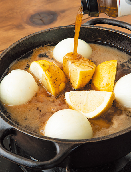 ダッチオーブンレシピ 豚肉の塩レモン煮込み