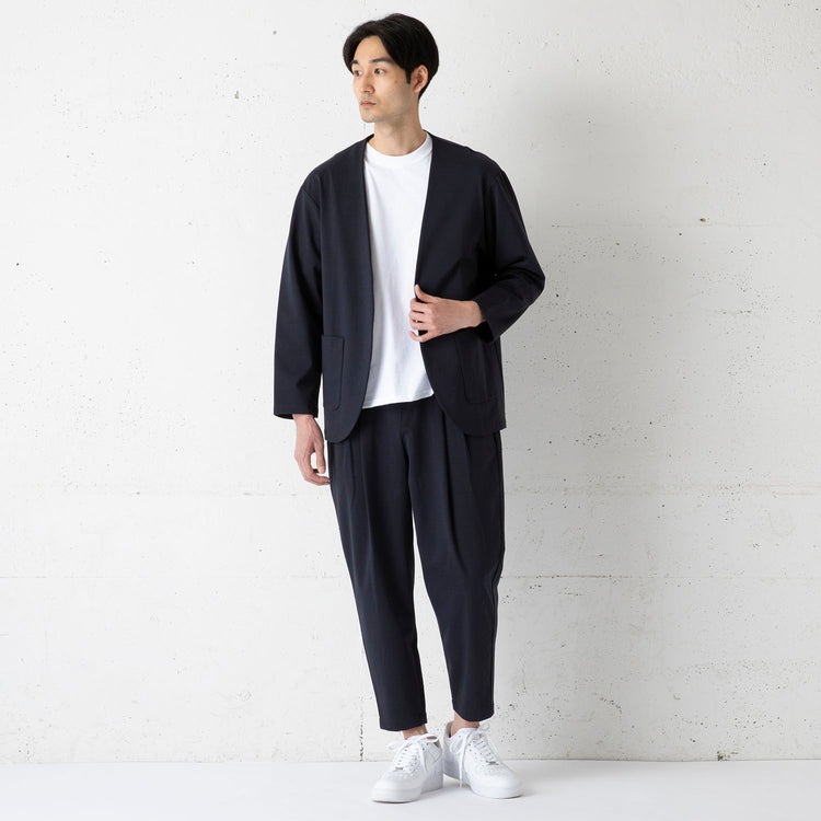 襟がなくても品はある】ON⇔OFF万能なノーカラーJKが大人気です