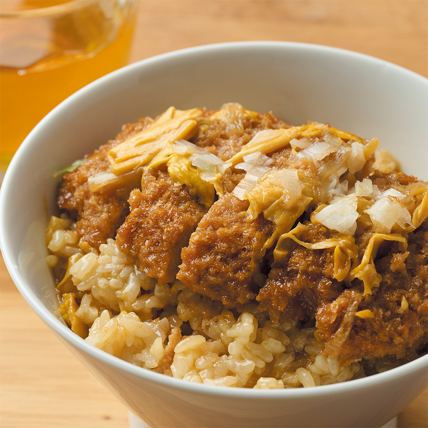 Nissin 日清食品の冷凍 完全メシ かつ丼