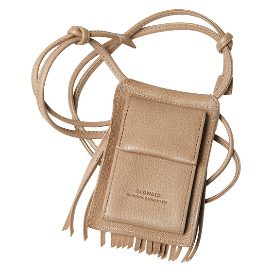 SLOW スロウのdeer fringe neck pouch