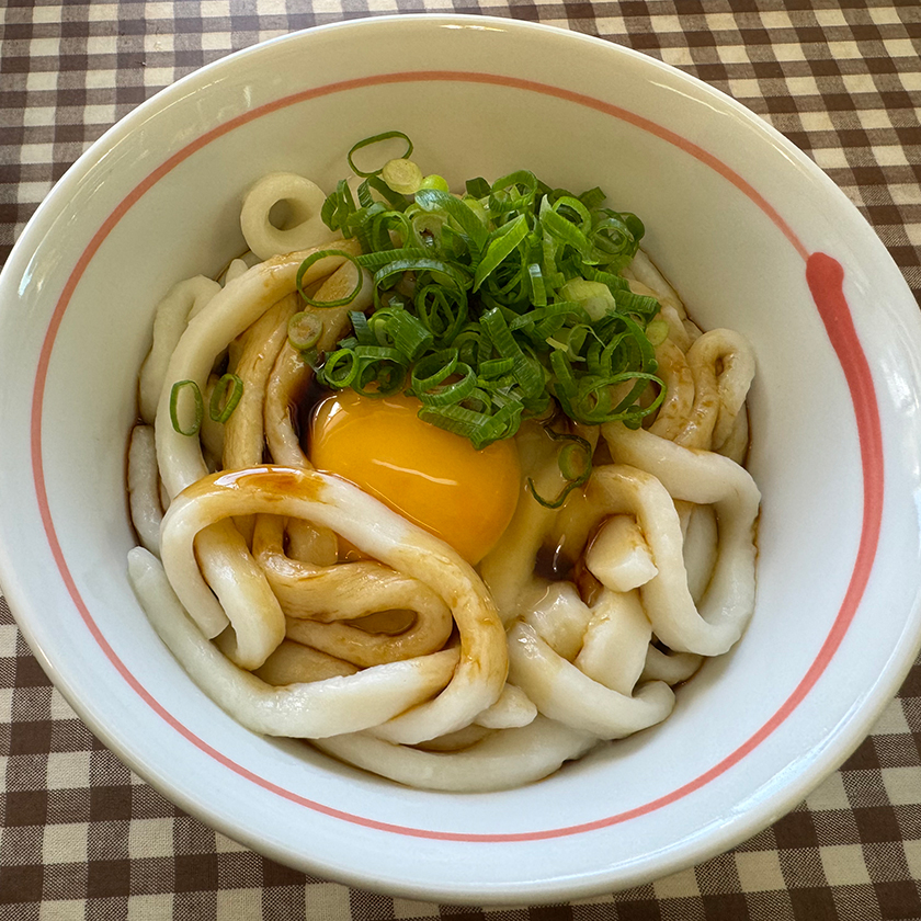 伊勢うどん　○八（まるはち）食堂