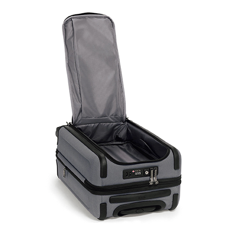TUMI トゥミ TUMI ALPHA インターナショナル・デュアル・アクセス・4ウィール・キャリーオン