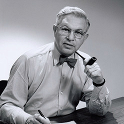 Arne Jacobsen（アルネ・ヤコブセン）