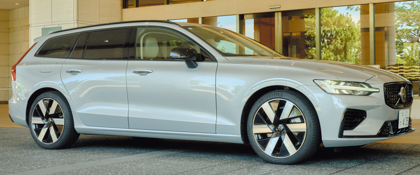VOLVO ボルボ V60 Recharge Ultimate T6 AWD plug-in hybrid