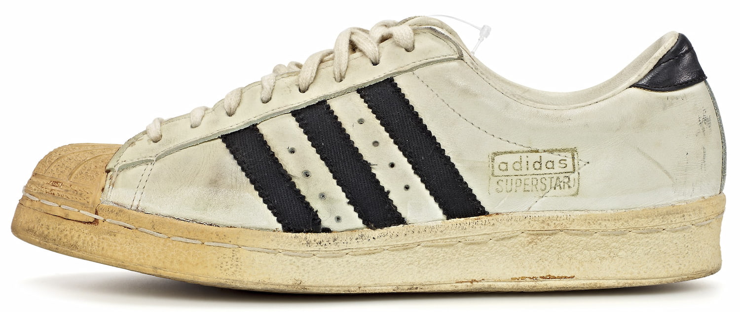 adidas　SUPERSTAR　アディダス　スーパースター