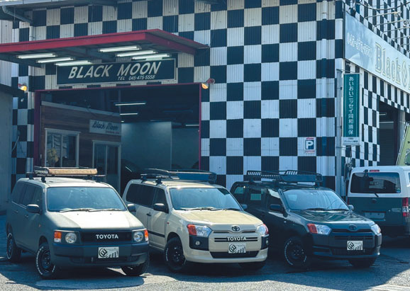ブラックムーン