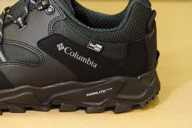 Columbia コロンビア セイバー シックス ロー アウトドライ