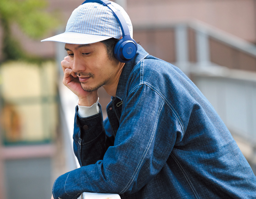 華奢なオンイヤー型_定番6パネルか