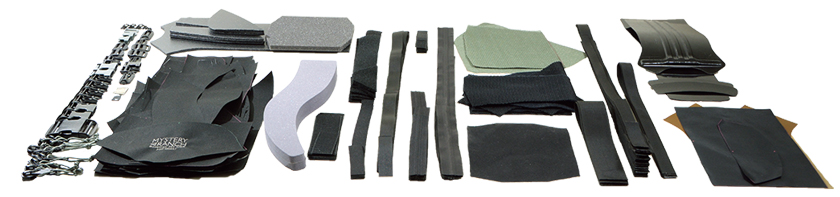 タフさを物語る圧倒的なパーツ量