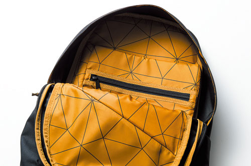 THULE スーリー ノータス バックパック 20L