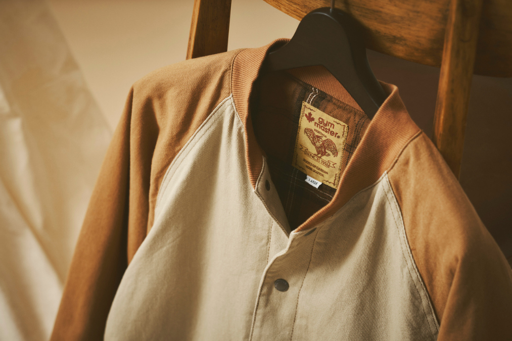 肉厚=ゴワつくの図式を覆す極ふわカナダ製スウェット!