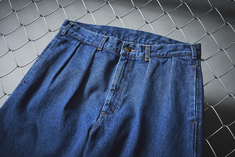 馴染みのアメカジ、これから大人っぽいのは“まっ黒”が確実。JOURNAL STANDARDと考えた“これからの服”