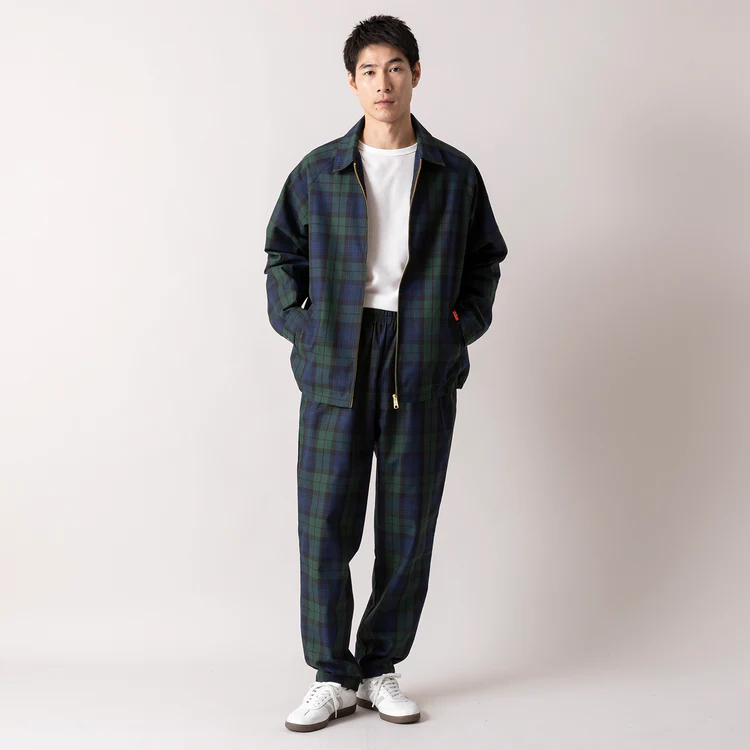 セットアップでの着用イメージ