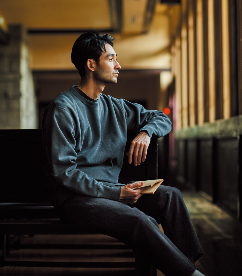 グレーなブラック