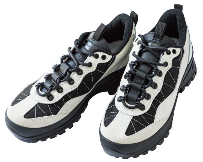 新色のパンダカラーもお目見え