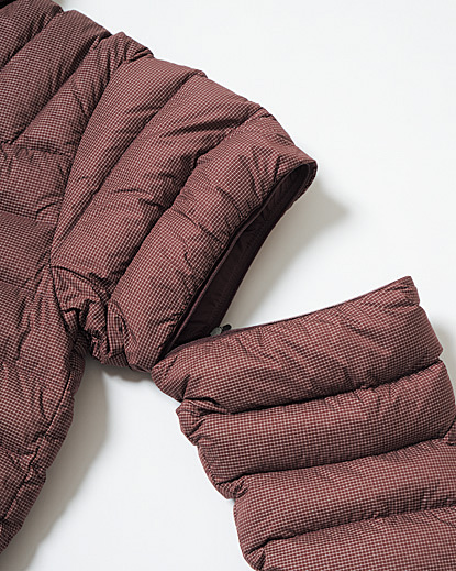 隠しジップで着脱できて瞬時に半袖長袖に変身