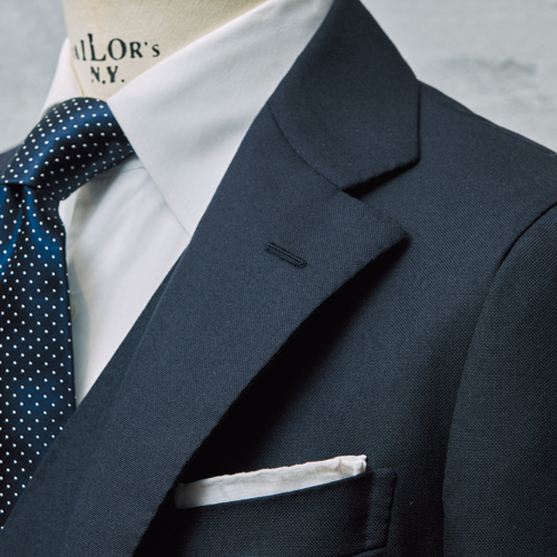 ドルソの仮縫い付きMTM ネイビースーツ